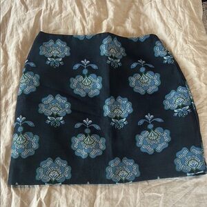 Elegant Floral Patterned Skirt